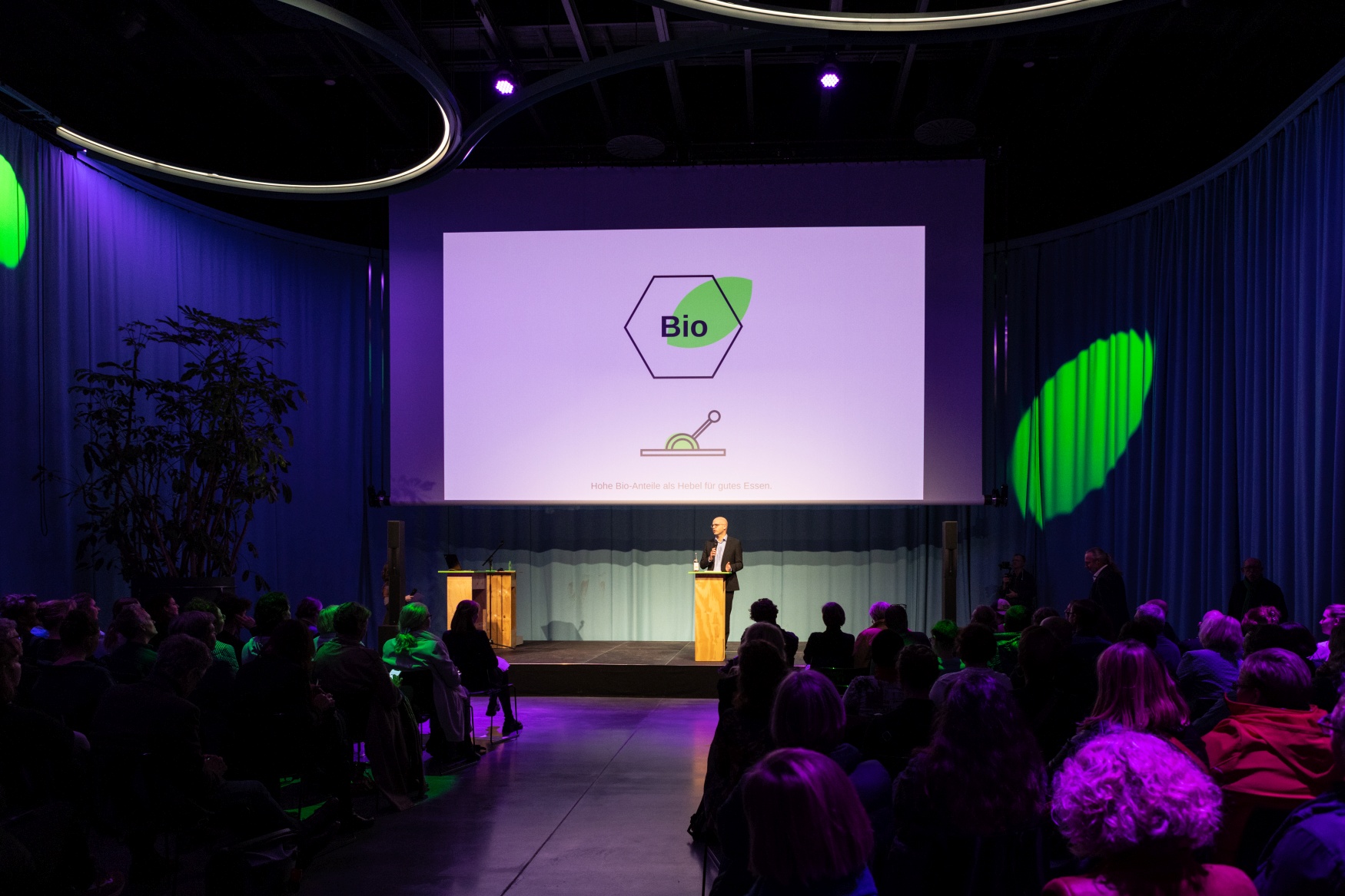 Philipp Stierand auf dem Kantinenfest der Kantine Zukunft